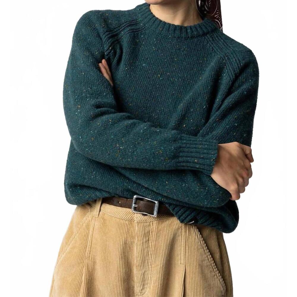 NEW FINISTERRE farne crew neck sweater in deep sea